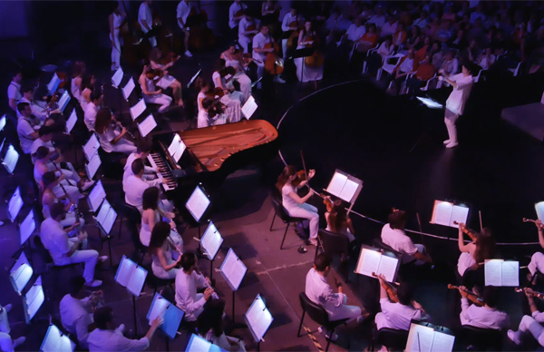 Imatge de la portada del video;L'Orquestra Filharmònica de la UVEG obre el termini per incorporar nous músics